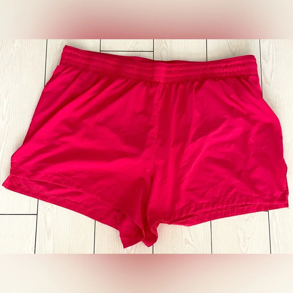 Fabletics Breathe‎ Mid-Rise Run Short women’s pink size 2XL shorts